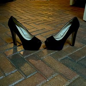 Zara Basic black, velvet, open square toed, platform heel